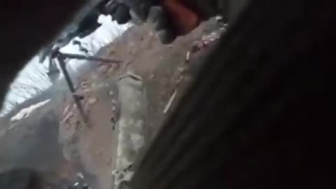 Footage of the battles for Bakhmut. P3