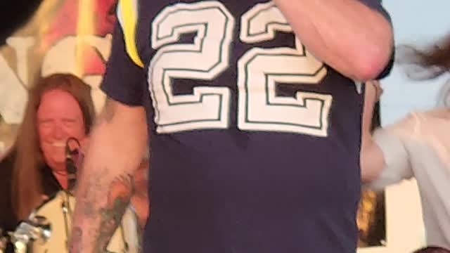 100% Angus A AC/DC Tribute Band "Let There Be Rock" AC/DC Cover