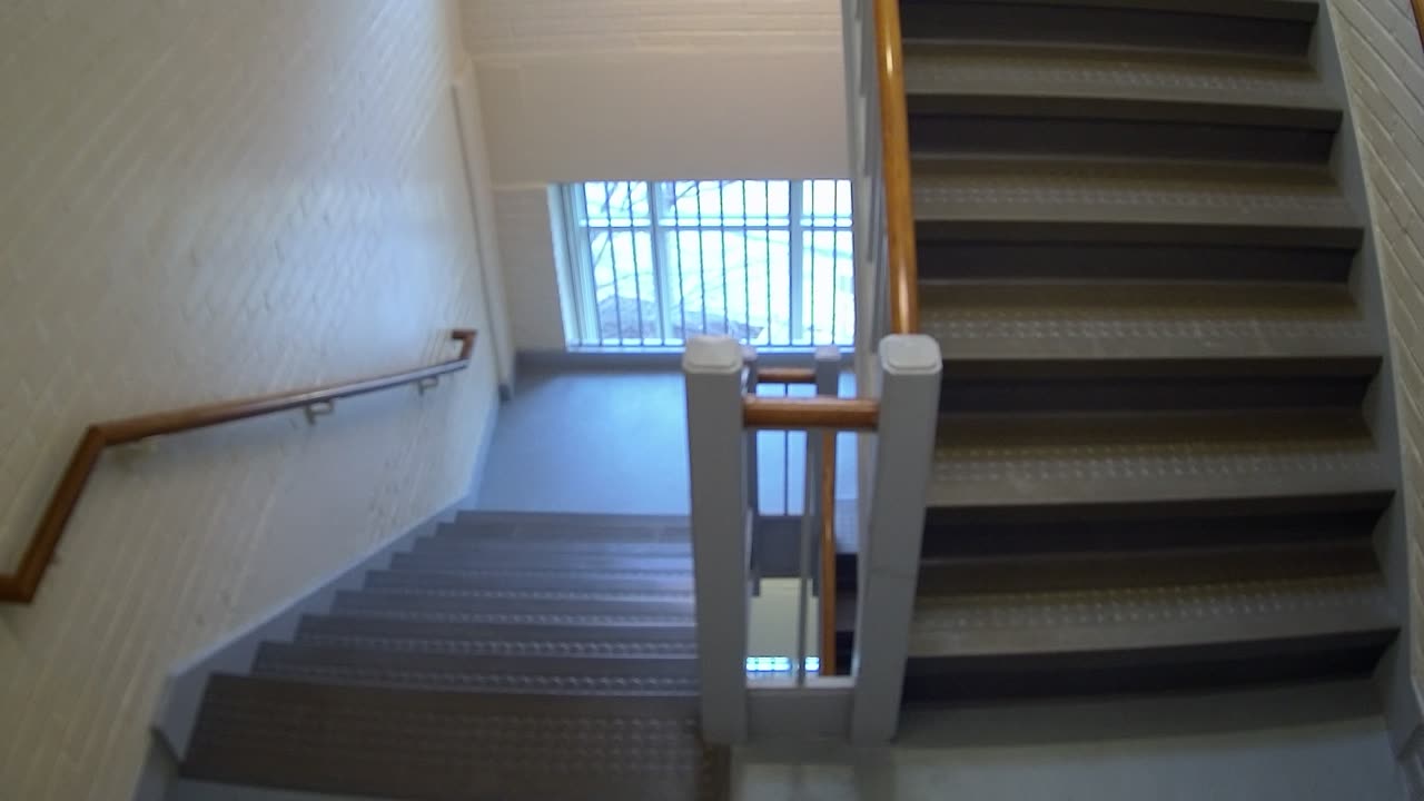 3896FHOB05Stair8_2021-01-06_08h23min45s427ms.mp4