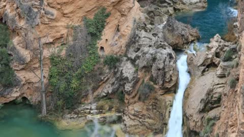 water falling from the mountain