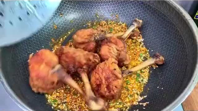 Don't burn the chicken leg in the house!