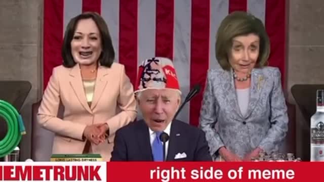 😂🤡💩