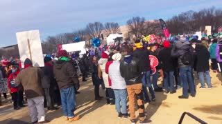 LOVE MY BEAUTIFUL PATRIOTS MARCHING FOR LIFE!!!