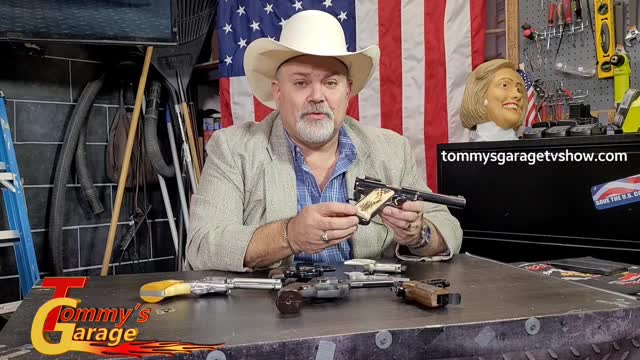 Sam's Corner: EP1 - Which is the Best Beginner Gun?