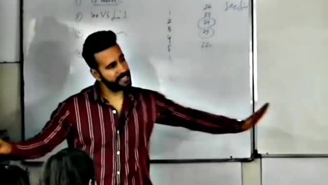 Funny teacher asking questions in funny way🤣🤣
