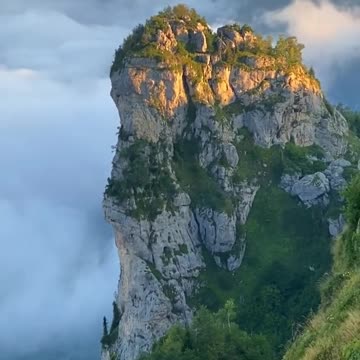 Sunrise in the mountain // Georgia