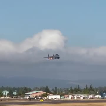 The alert jets thundering out of the northside today