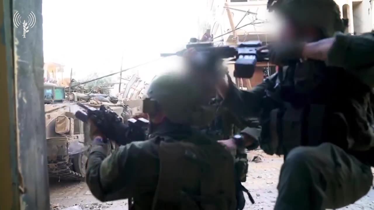 IDF releases footage showing clashes between the Paratrooper's 202nd Battalion and