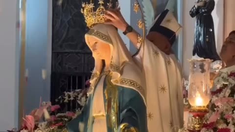 All Hail Our Queen: A Beautiful Coronation of Mary 👑🙏