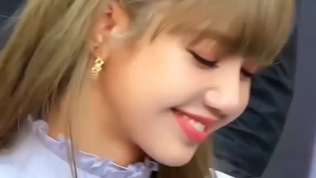 Lalisa black pink 🥵