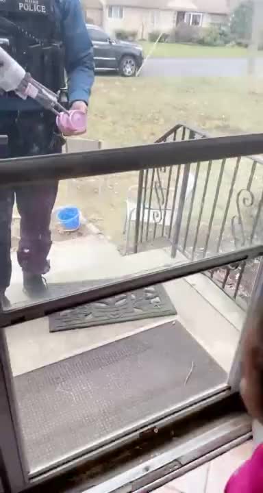 Paramus Police Officer Surprises 4 Year Old Girl with New Doll Stroller After Destroying Hers