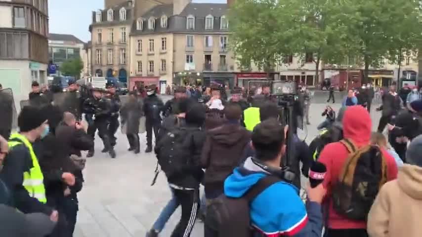 Tensions Escalate Between Demonstrators and Police Following Election Results in Rennes, France