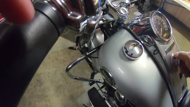 TexasRider installs Harley Davidson oil cooler