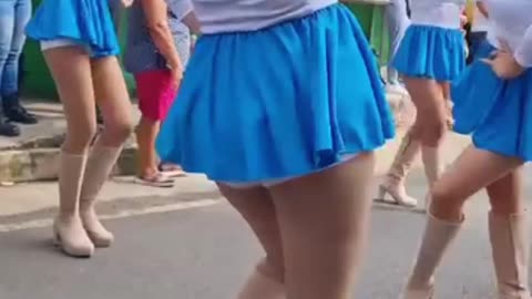 Beautiful Girl and dance ..