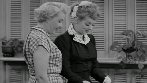 I Love Lucy Season 1 Episode 28 - Cuban Pals