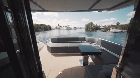 65 Predator Sunseeker 2023