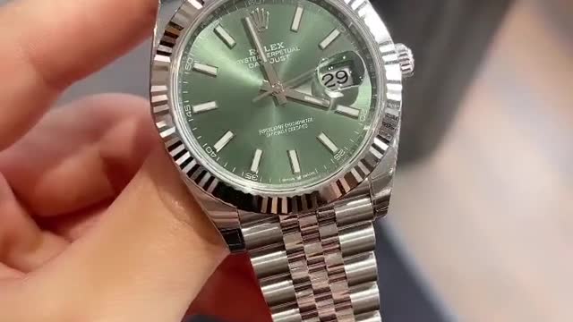 Rolex Newest Logbook Olive Green 36 gauge