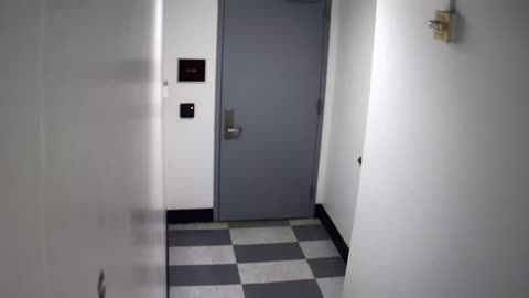 6149RHOBG3G301CStairwayLobbyEntry_2021-01-06_16h00min01s587ms.mp4