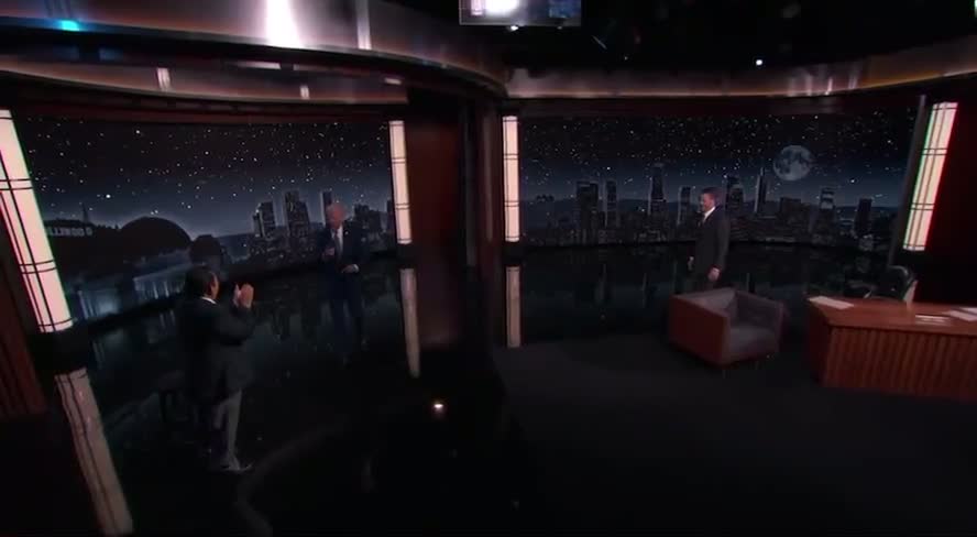 Wearing a mask when by himself, taking it off to meet someone & shake hands. 🤔