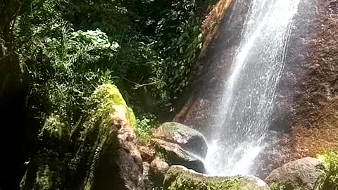 Cachoeira da friagem, Ilhabela sp Brasil