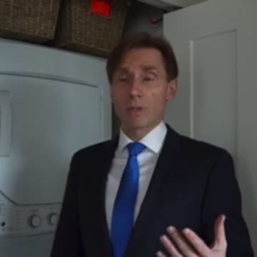 Trudeau’s black sock