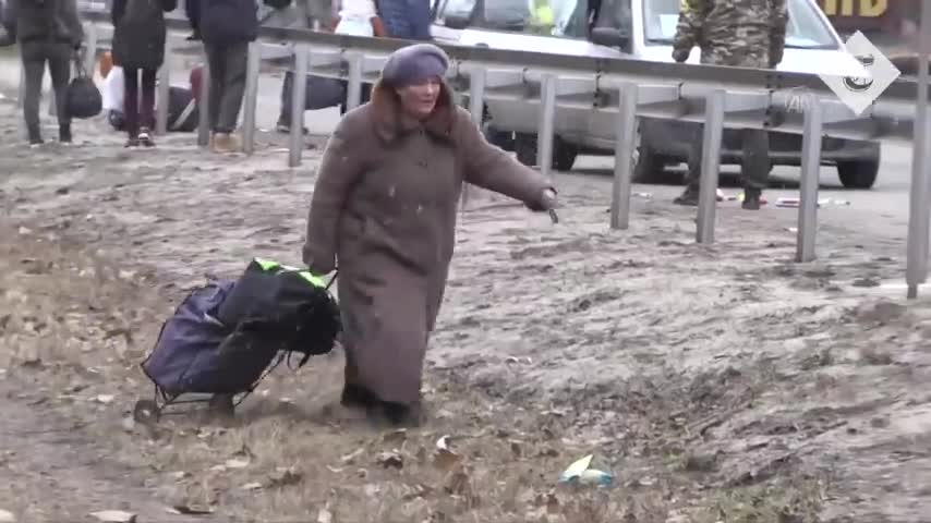 moment russian strikes hit civilian escape route in Irpin, ukraine