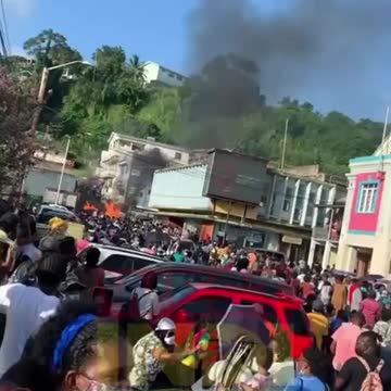 Protests in St Vincent and Grenada Against Mandatory Vaccine Bill, PM Assaulted