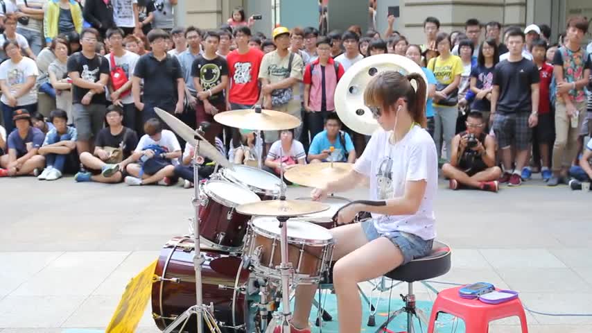 S White Tawainese Female Drummer -Cover