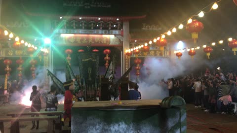 Dragon dance