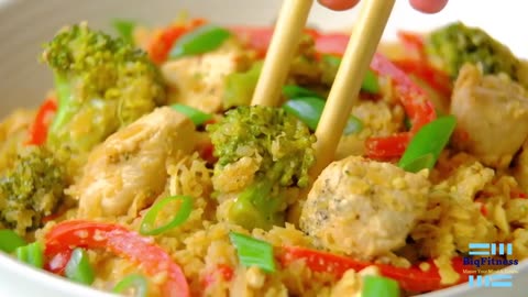Galactic Fusion: Keto Chicken Stir Fry with Cauliflower Rice