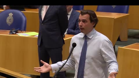 FvD Thierry Baudet stelt een prima vraag in de kamer, geen antwoord.