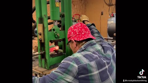 Forging integral knife