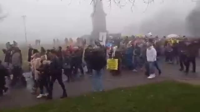 Glasgow, Scotland : Vaccine passport protests Dec. 18, 2021