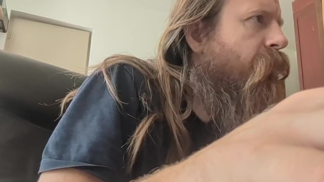 2023-06-26 (1) - (Live sans titre) - Twitch Meutemediatique