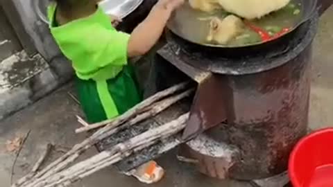 The best kid chief in the world