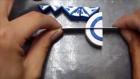 Cutting Of Round Soft Pottery