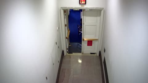 0751USCH02H202FireDoor_2021-01-06_14h40min01s793ms.mp4