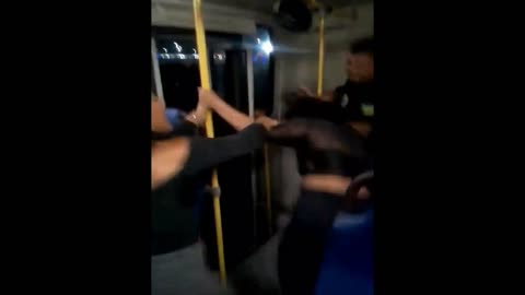 Tickets Please! (Brazilian version)