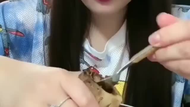 Mukbang Bon marrow, so happy