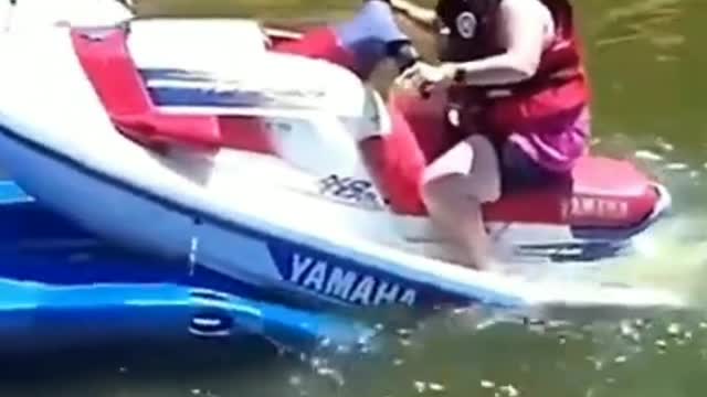 Idiots Driving Boats Caught On Camers