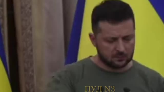 Le cocainoman Zelensky lors d'une conférence de presse après une rencontre avec M. Erdogan.