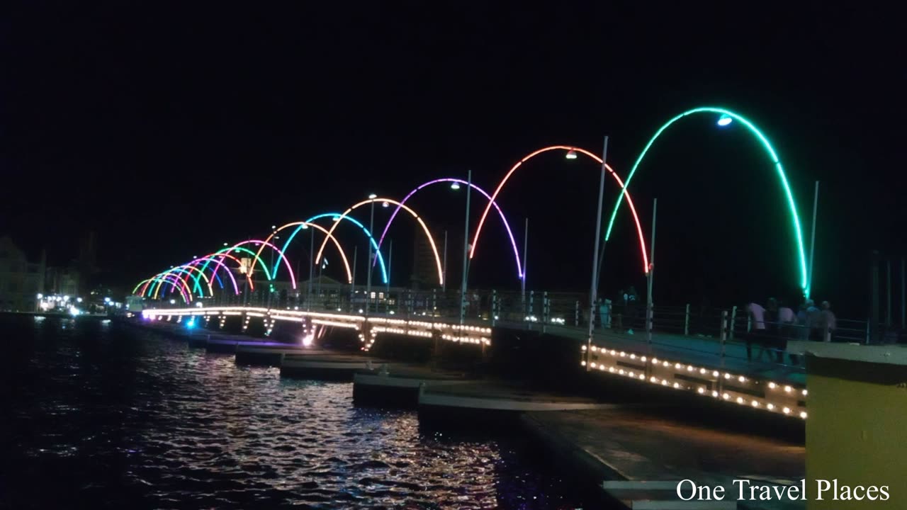 Visiting CURAÇAO | Queen Emma Pontoon bridge at night