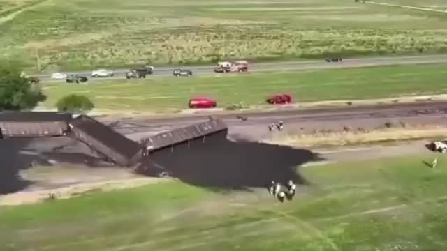 Significant’ Damage to Rail Tracks After Coal Train Derails Near Lawrence, Kansas