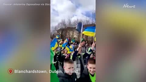 Dublin locals march on Saint Patrick's Day in support of Ukraine