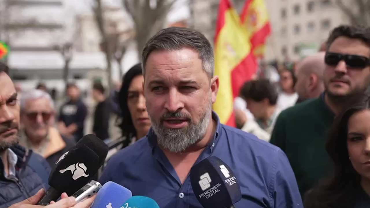 VOX da a BilduPNV prisión e ilegalización a cambio de referéndum