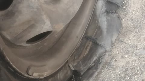 Puncture tire in a car during UAE work