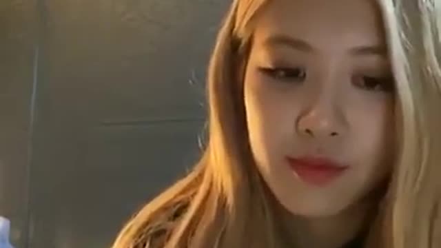 Rose Blackpink live video call