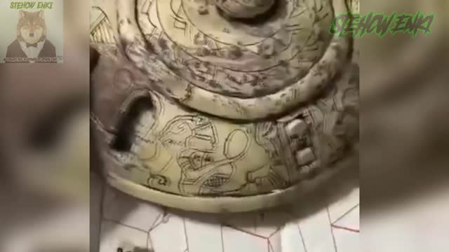 Ancient alien artifacts found in Mexico.