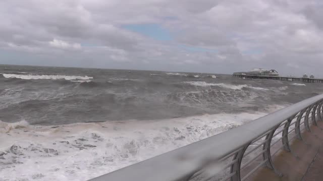 Videos of Strong Wind Rough sea Battered In Blackpool