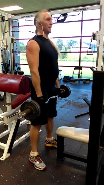 Pronated barbell curl